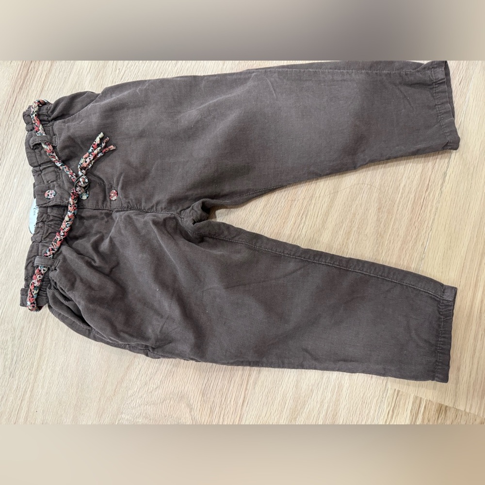 Zara girl corduroy jeans. Size 2-3 years